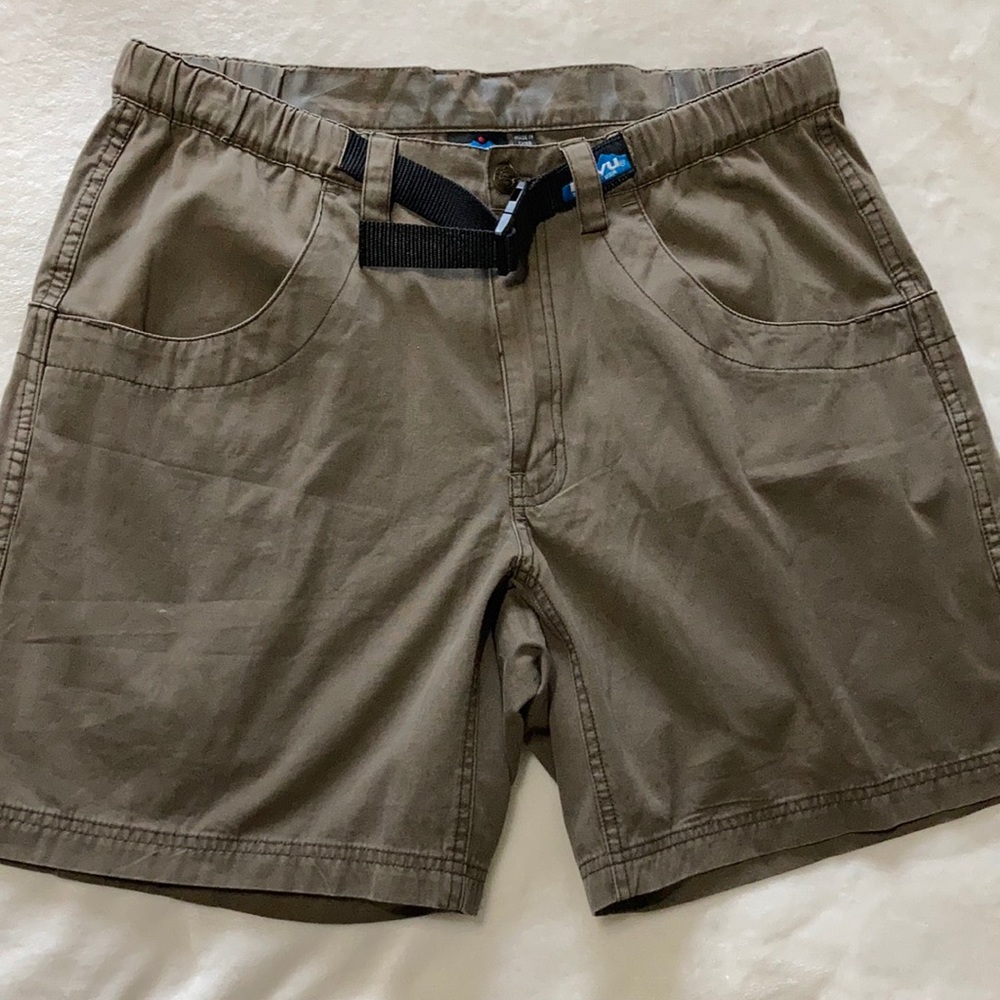 NWOT Kavu hiking shorts